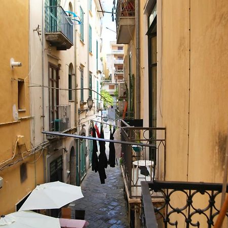La Grotta Διαμέρισμα Σαλέρνο Εξωτερικό φωτογραφία